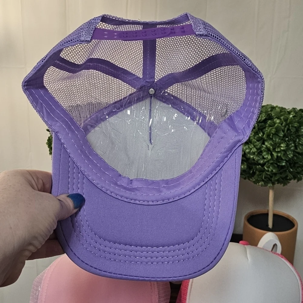 BUNDLE OF FIVE NEW COMPLETELY CUSTOMIZABLE SNAP BACK TRUCKER HATS